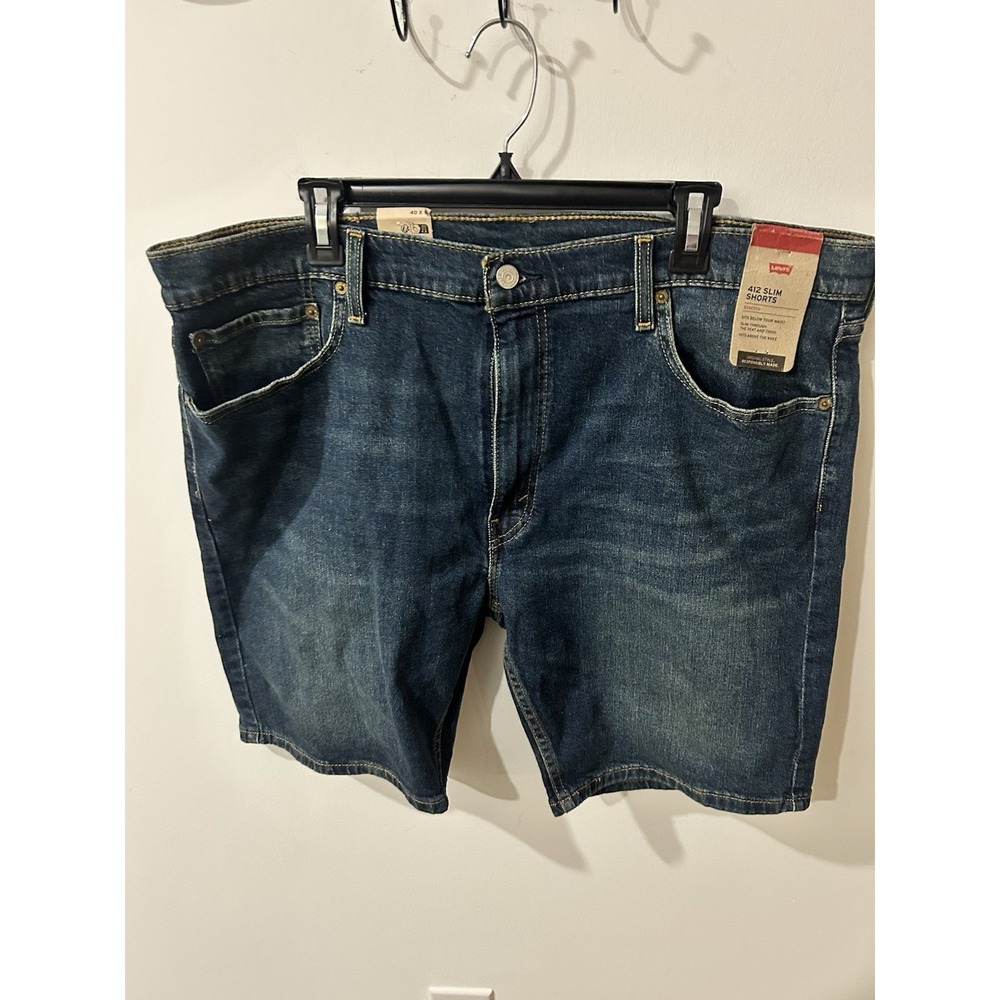 New Levi's  Stretch 412 Slim Shorts Size 40